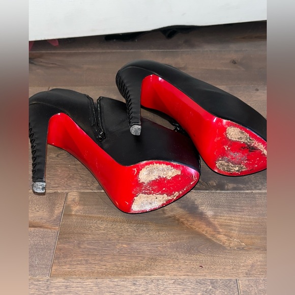 Genuine Christian Louboutin from The RealReal - Picture 2 of 4